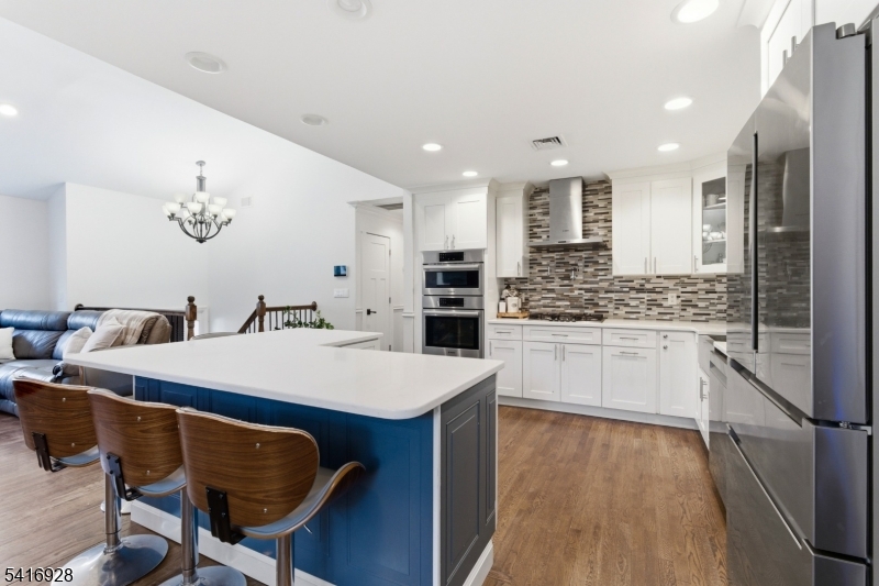 14 Cindy Lane Oak Ridge, NJ 07438 - Photo 6 of 32