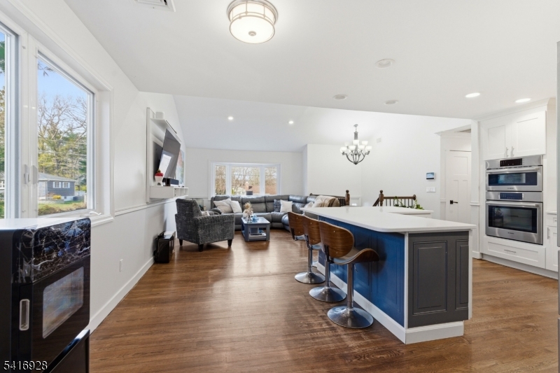 14 Cindy Lane Oak Ridge, NJ 07438 - Photo 9 of 32