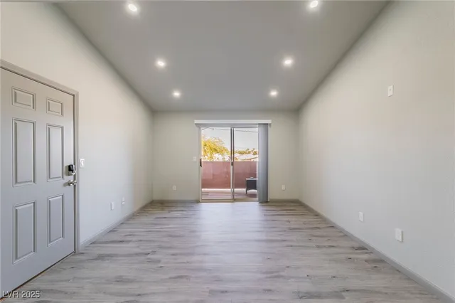 $1,490 | 8101 West Flamingo Road, Unit 2153, Las Vegas, NV 89147