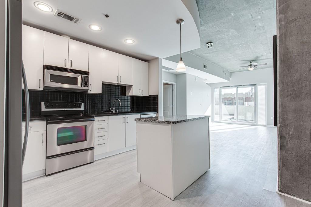 250 Pharr Road Northeast, Unit 216 Atlanta, GA 30305 - Photo 2 of 38