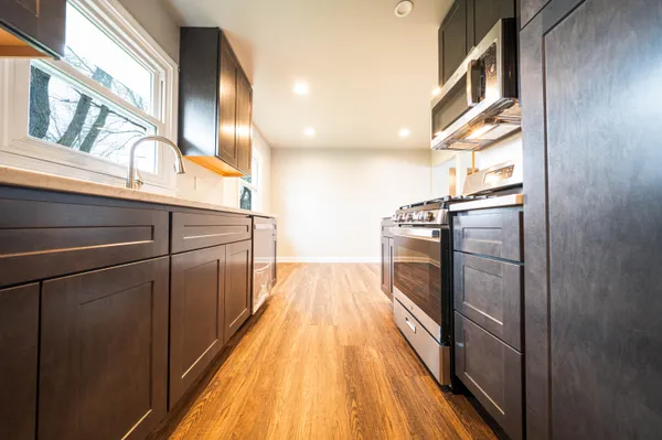 $2,200 | 401 Michele Avenue, Crown Point, IN 46307