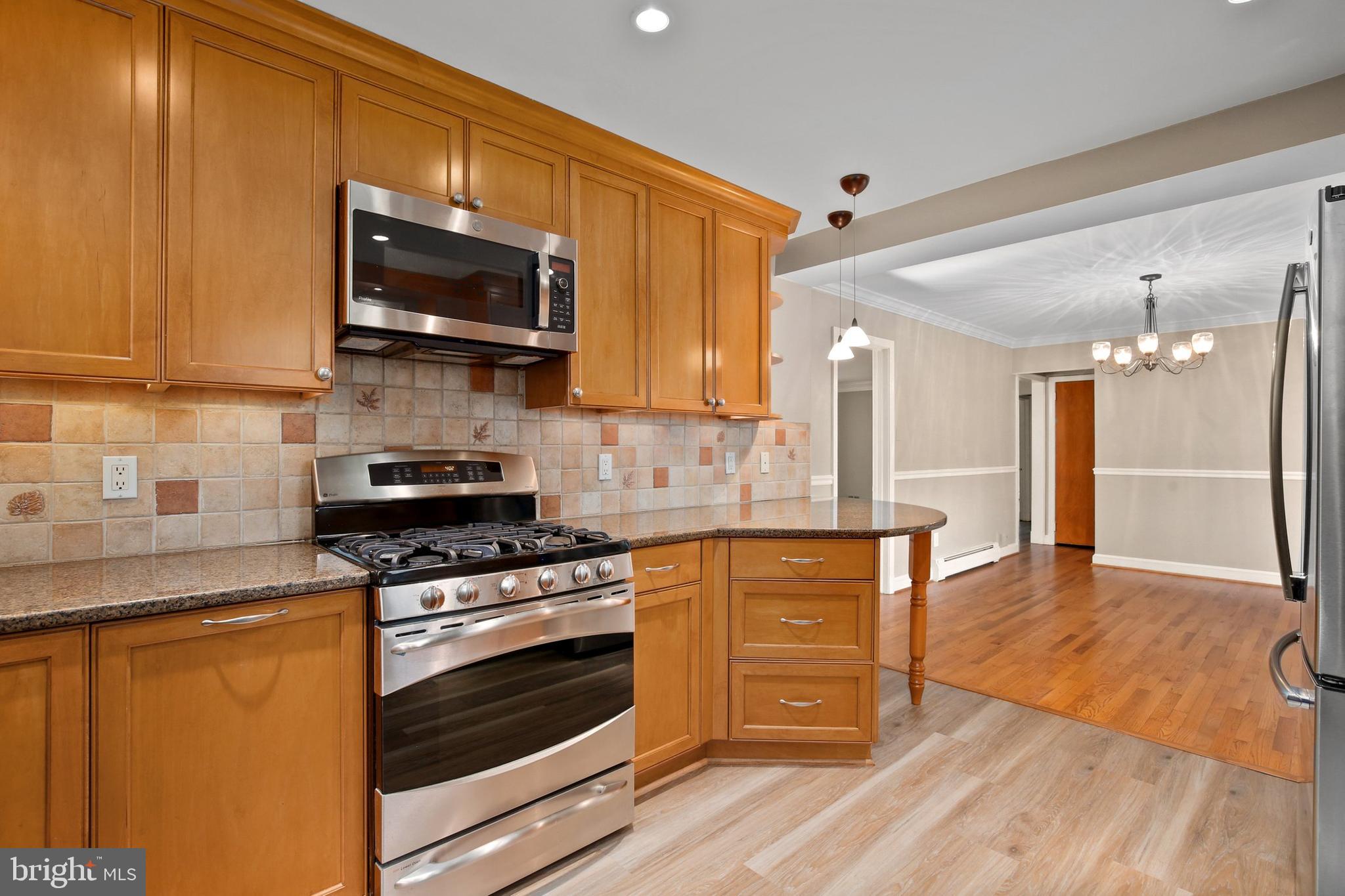 10201 Sutherland Road Silver Spring, MD 20901 - Photo 11 of 47