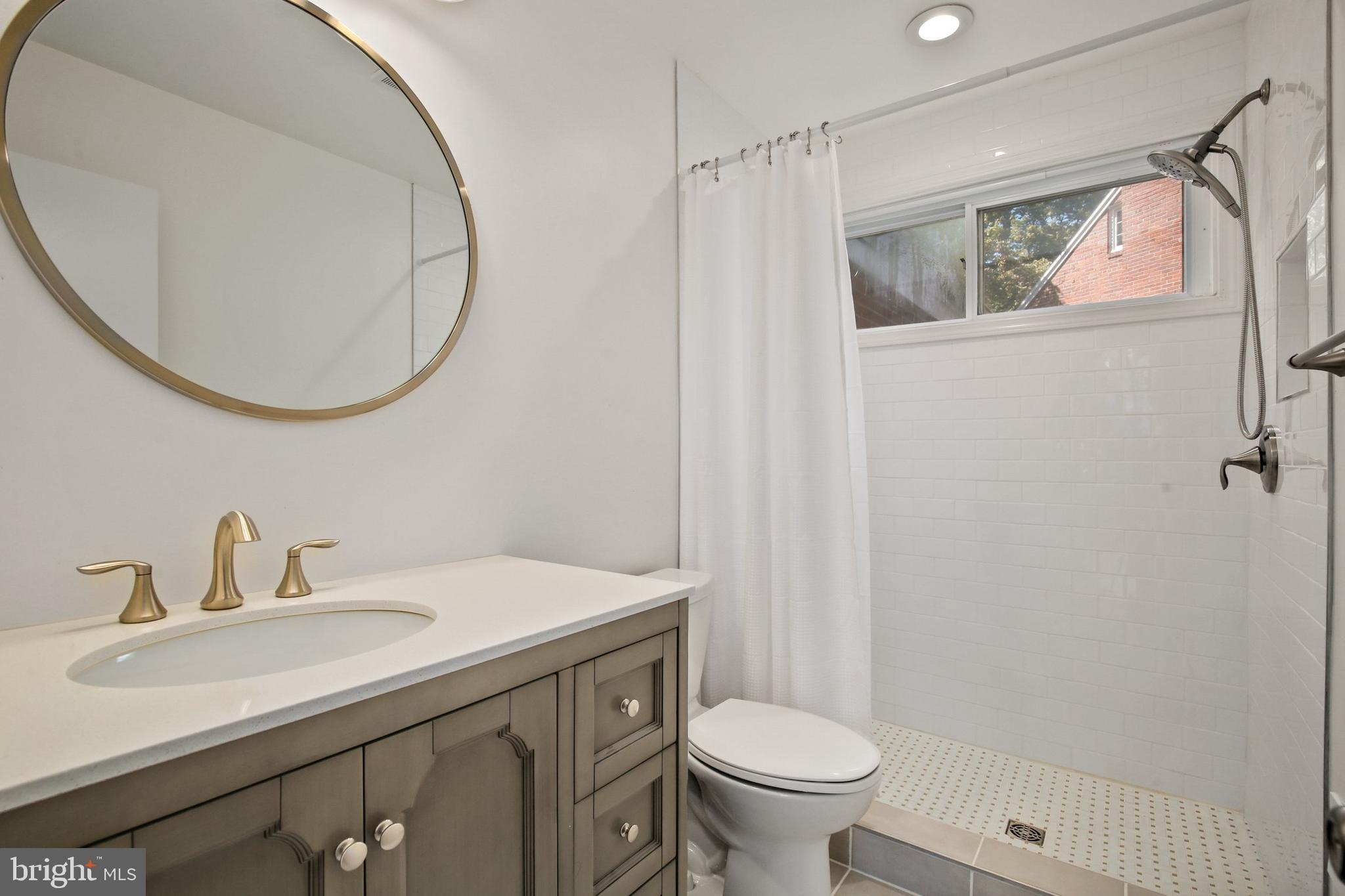 10201 Sutherland Road Silver Spring, MD 20901 - Photo 15 of 47
