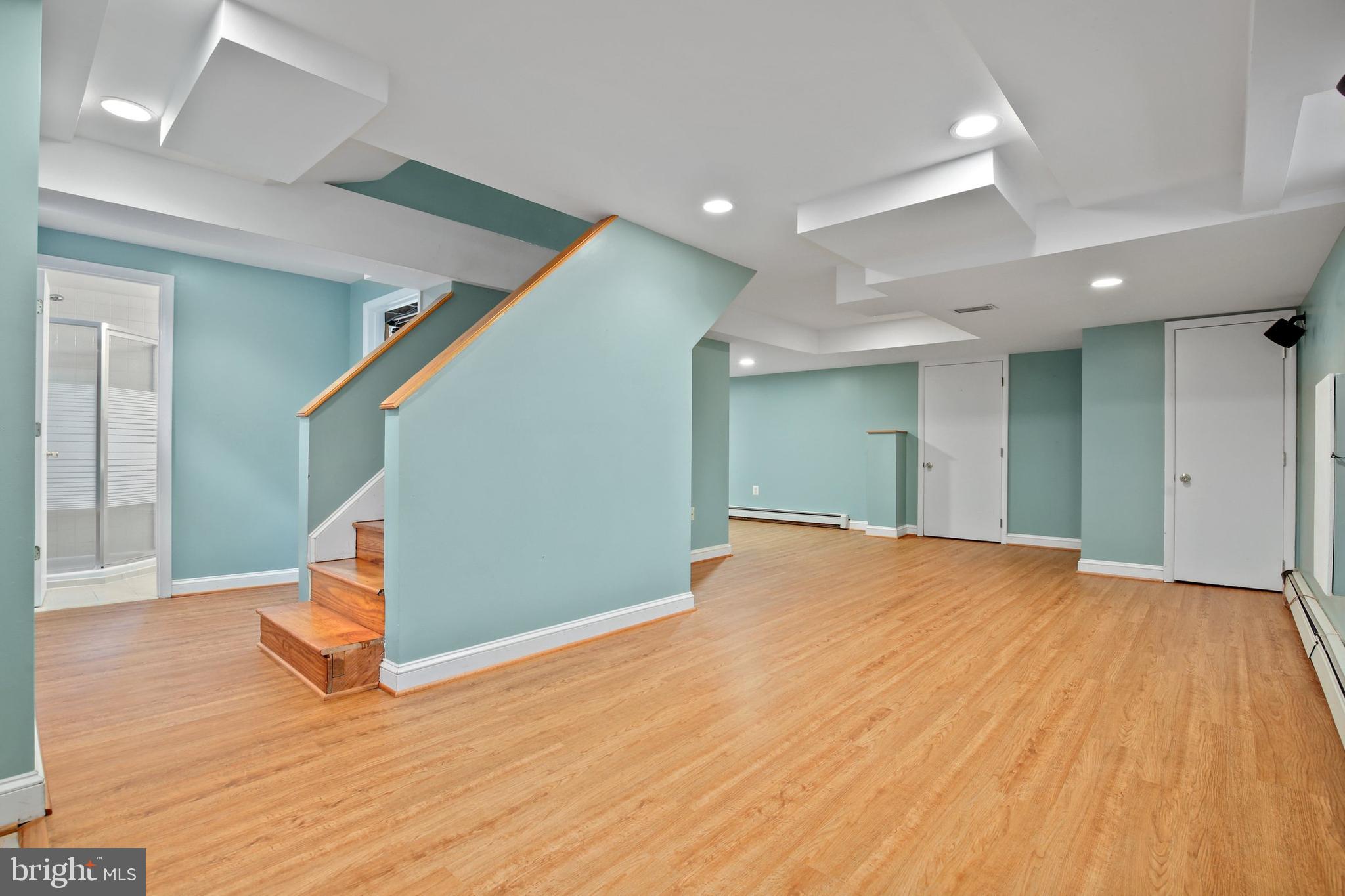 10201 Sutherland Road Silver Spring, MD 20901 - Photo 29 of 47