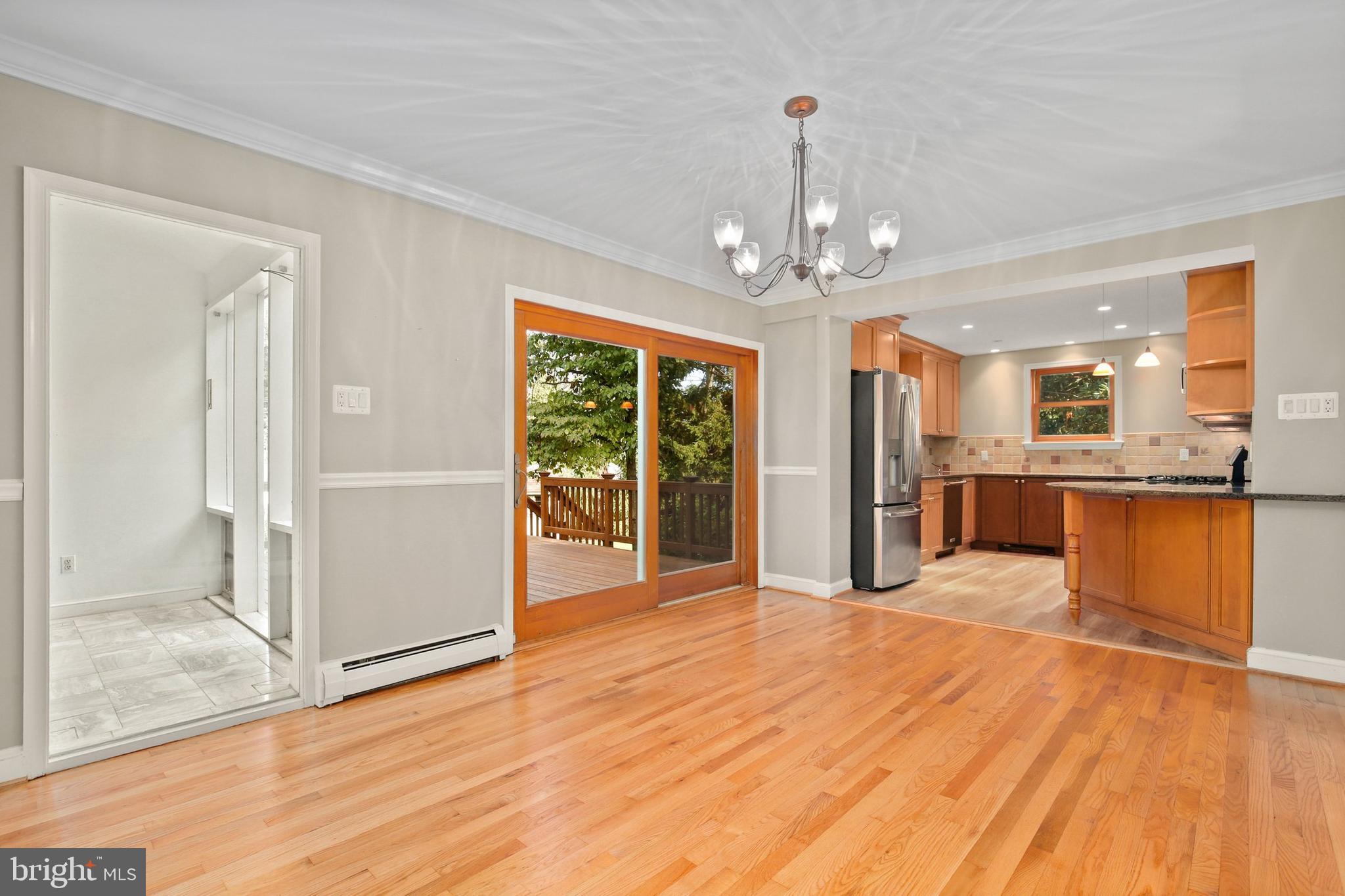 10201 Sutherland Road Silver Spring, MD 20901 - Photo 6 of 47