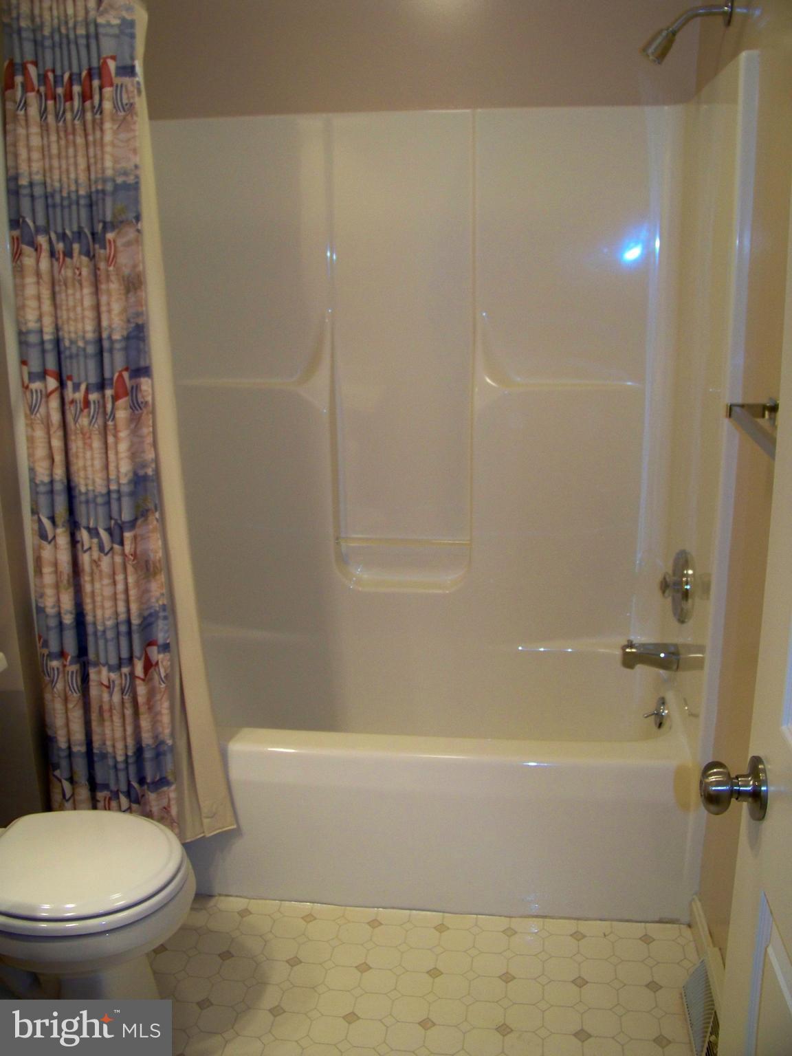 339 Portland Place Lititz, PA 17543 - Photo 16 of 24