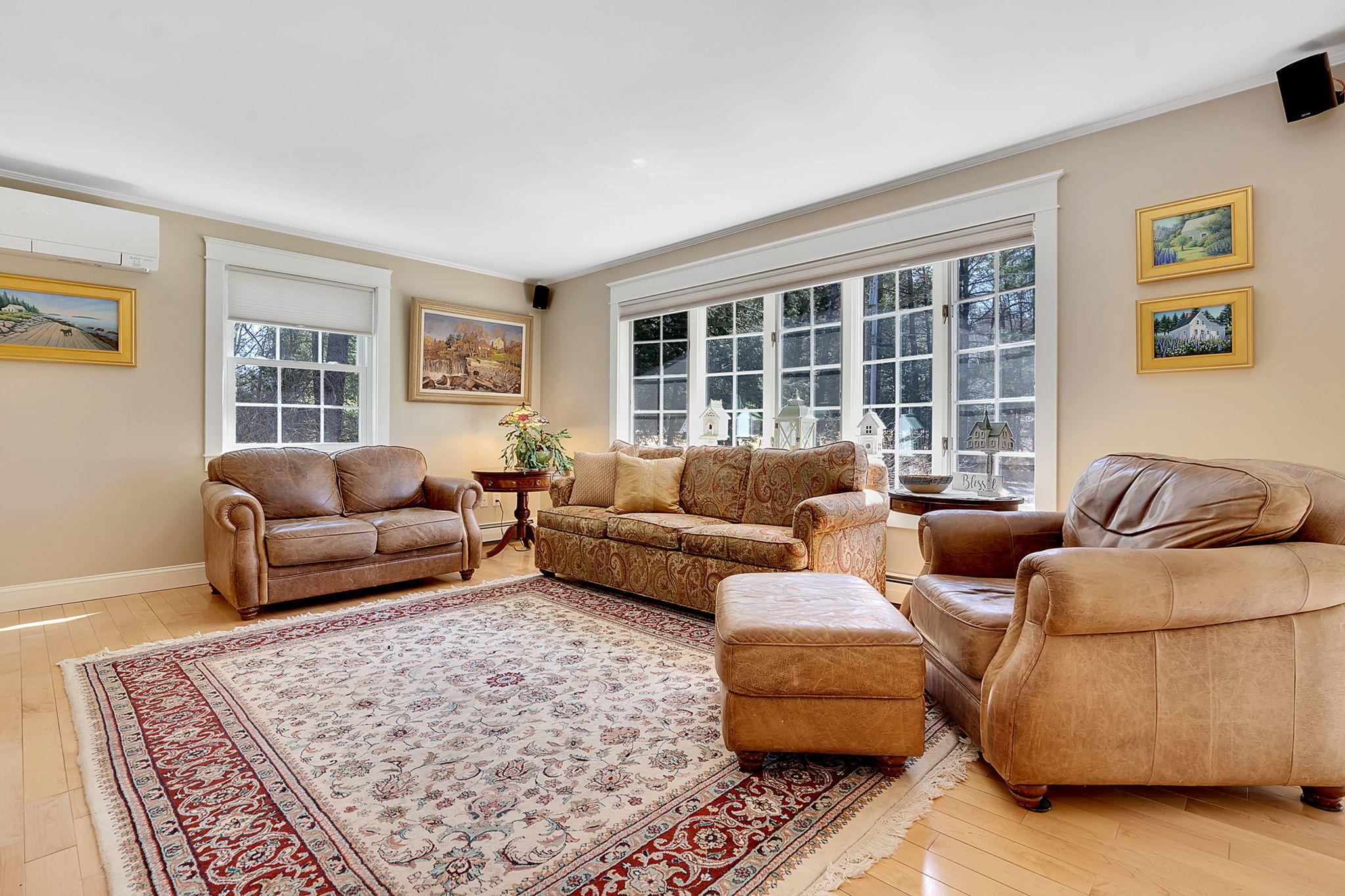 206 Hearthside Road Standish, ME 04084 - Photo 10 of 54 Living Room