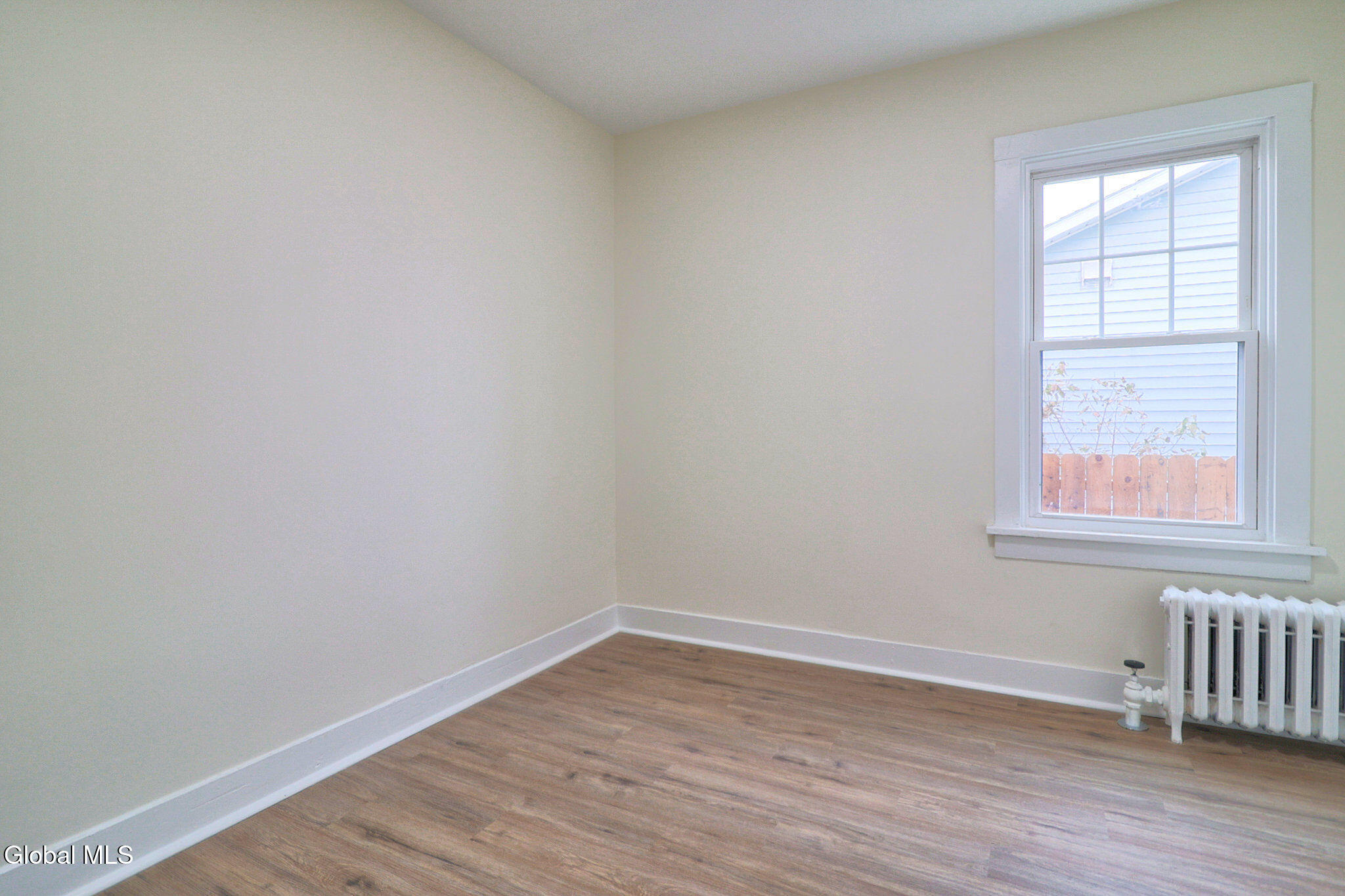 3229 Taylor Street Rotterdam, NY 12306 - Photo 12 of 32 3229TaylorSt-022