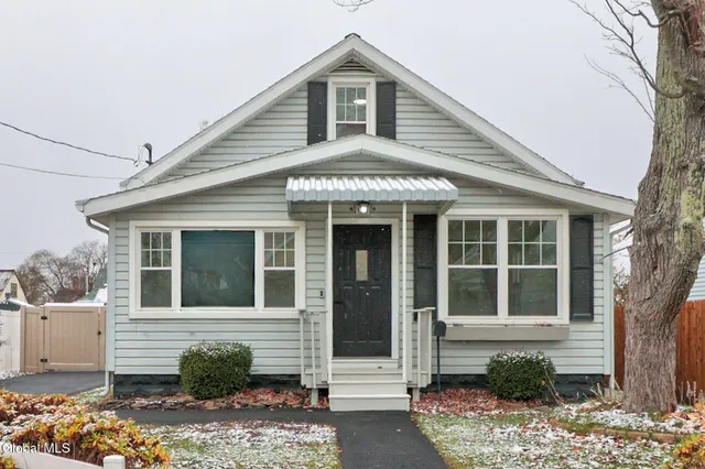 $269,550 | 3229 Taylor Street, Rotterdam, NY 12306