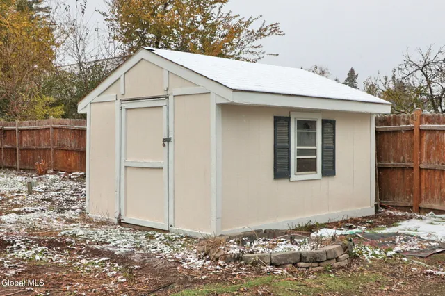 $269,550 | 3229 Taylor Street, Rotterdam, NY 12306