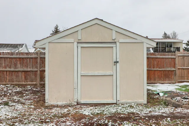 $269,550 | 3229 Taylor Street, Rotterdam, NY 12306