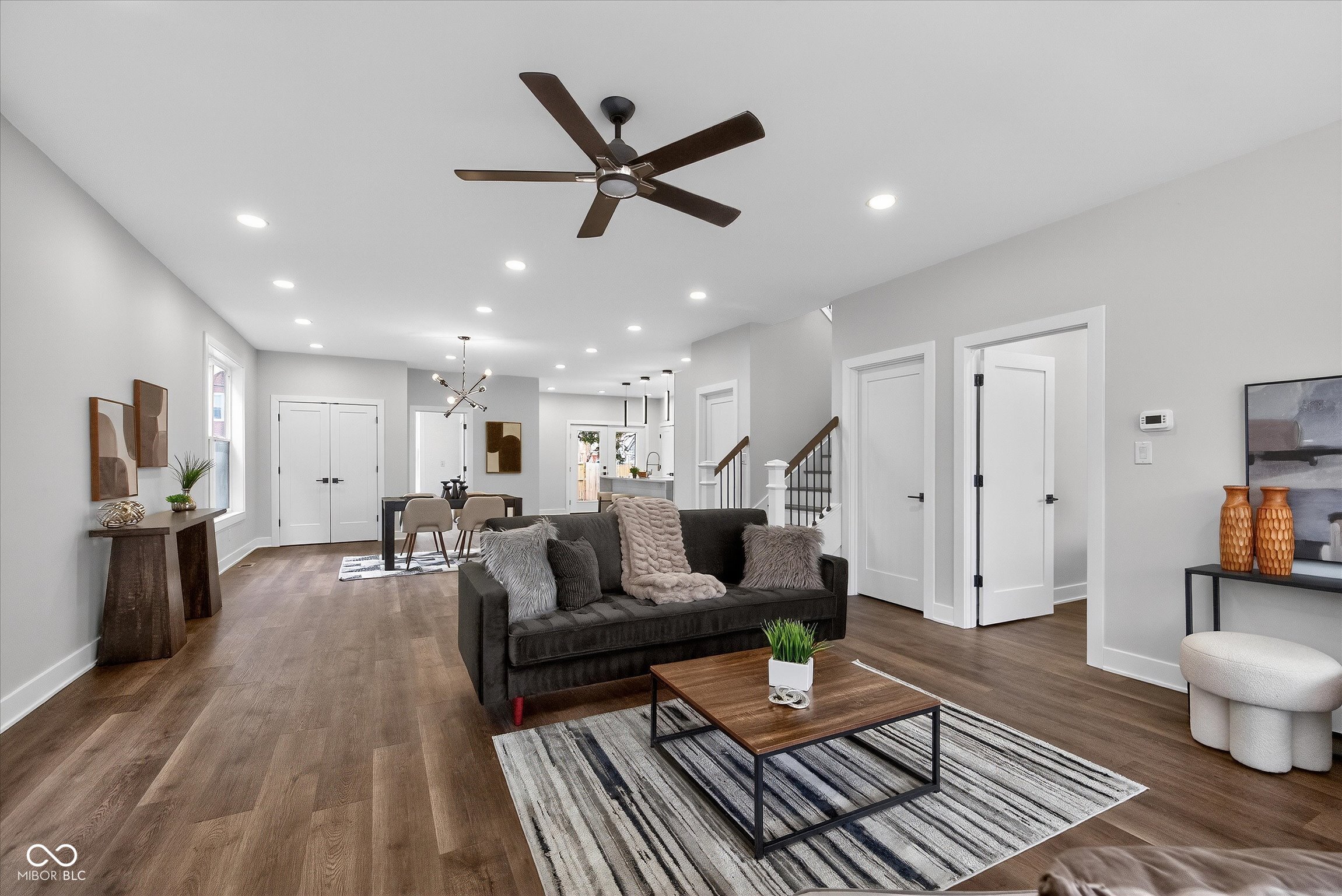 220 Eastern Avenue Indianapolis, IN 46201 - Photo 2 of 36