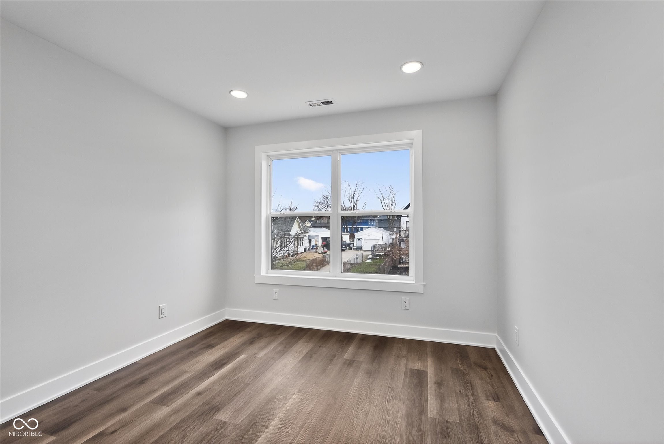 220 Eastern Avenue Indianapolis, IN 46201 - Photo 27 of 36