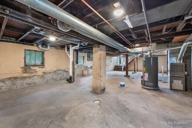 $259,000 | 1909 South 22nd Avenue, Maywood, IL 60153