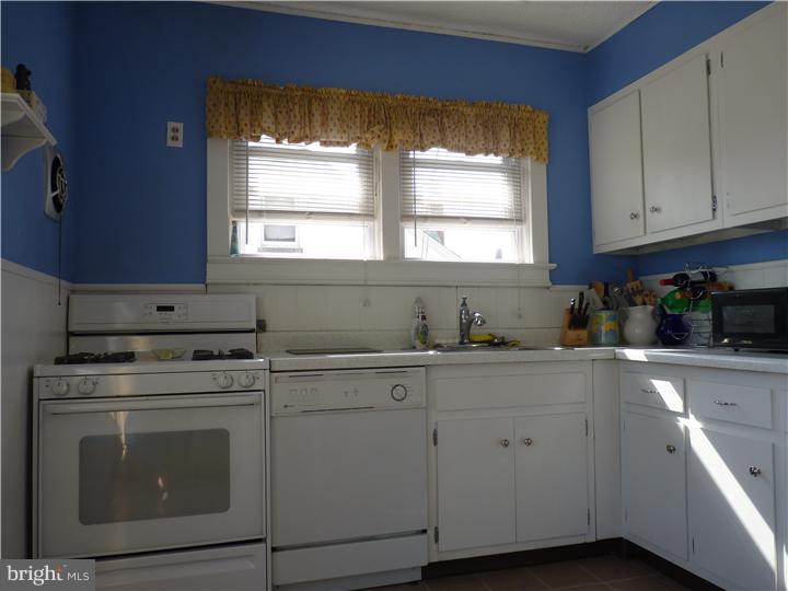 20 Mecray Lane Maple Shade, NJ 08052 - Photo 13 of 24 Kitchen