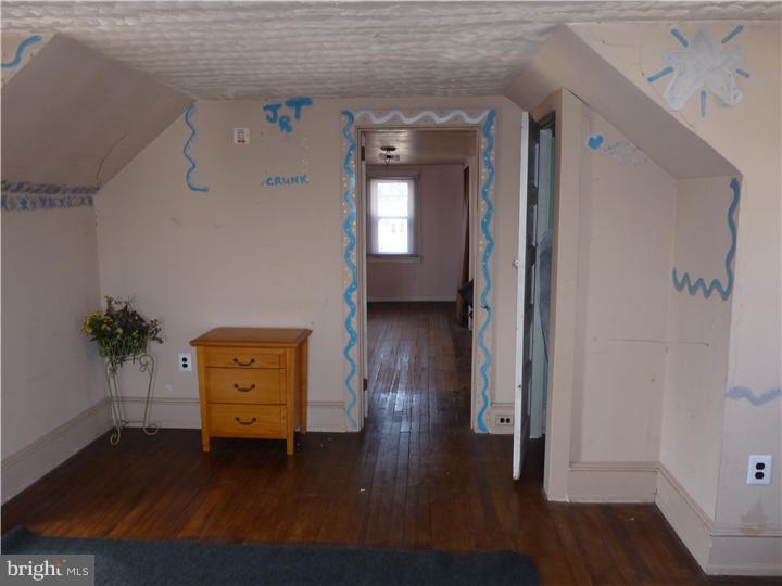 20 Mecray Lane Maple Shade, NJ 08052 - Photo 18 of 24 Bedroom 2