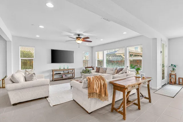 $999,900 | 2305 Augusta Avenue, Tracy, CA 95377