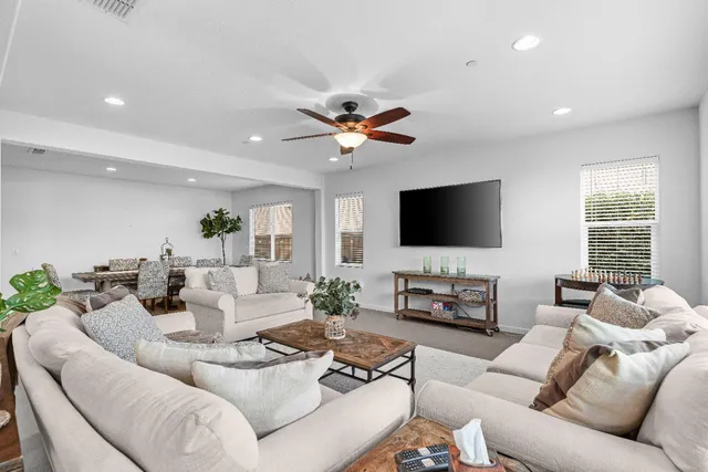 $999,900 | 2305 Augusta Avenue, Tracy, CA 95377