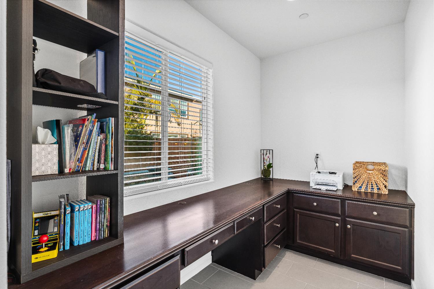 2305 Augusta Avenue Tracy, CA 95377 - Photo 30 of 91