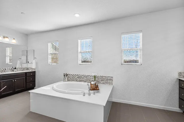 $999,900 | 2305 Augusta Avenue, Tracy, CA 95377