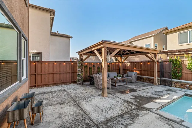 $999,900 | 2305 Augusta Avenue, Tracy, CA 95377