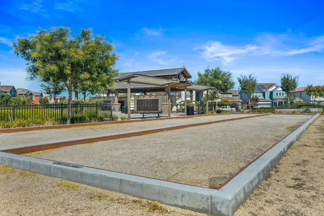 $999,900 | 2305 Augusta Avenue, Tracy, CA 95377