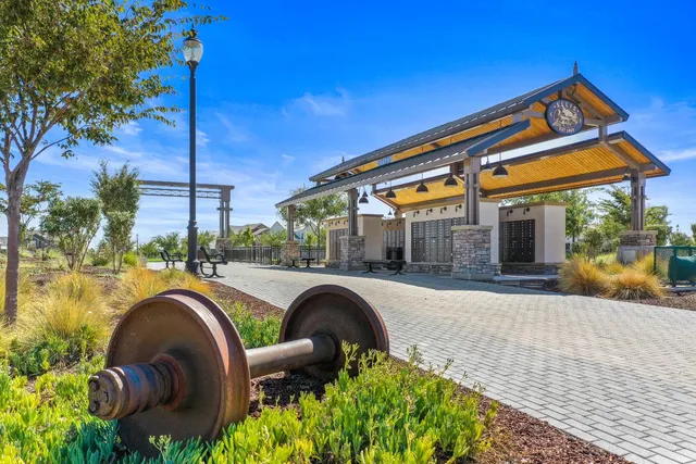 $999,900 | 2305 Augusta Avenue, Tracy, CA 95377