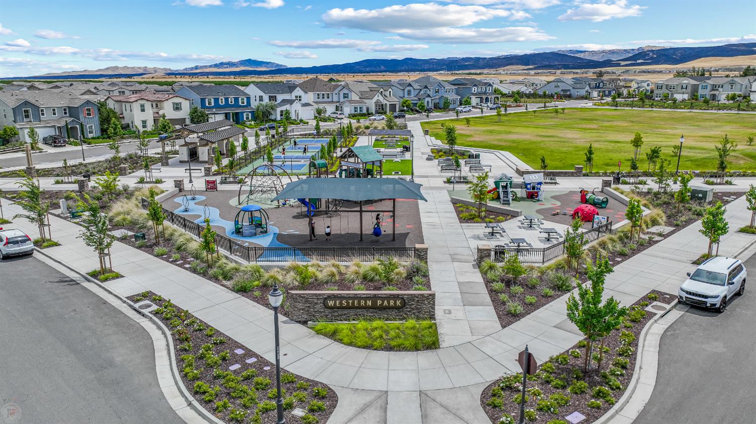 2305 Augusta Avenue Tracy, CA 95377 - Photo 91 of 91 a view of a city with an ocean view