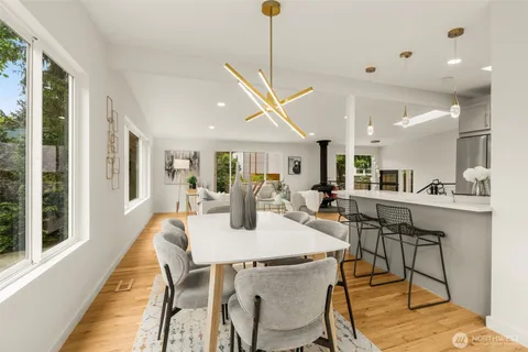 $1,134,000 | 12569 37th Avenue Northeast, Seattle, WA 98125
