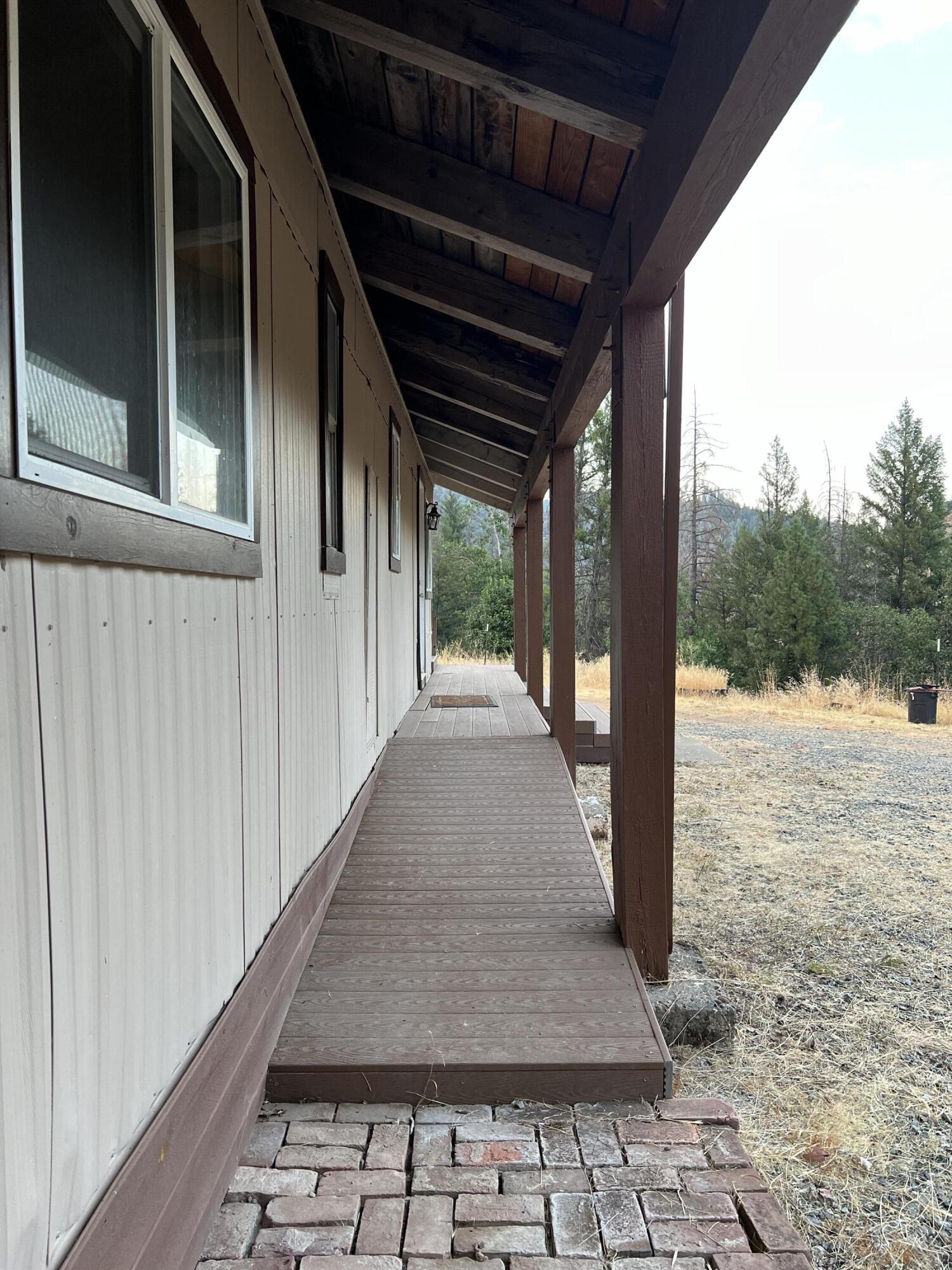 511 Tucker Hill Road Douglas City, CA 96024 - Photo 40 of 41 Trex decking