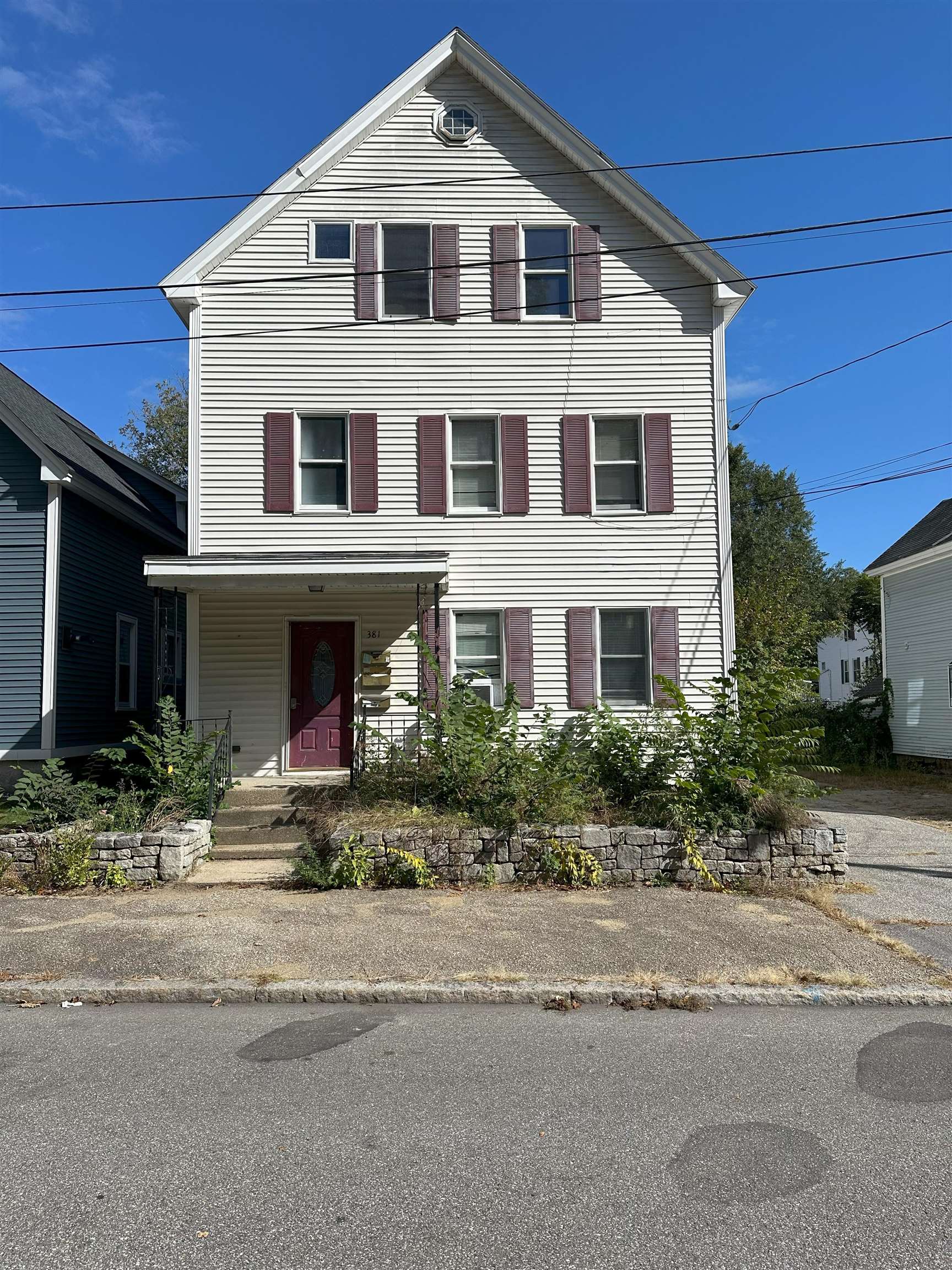 381 Thornton Street, Unit 3 Manchester, NH 03102 - Photo 1 of 19