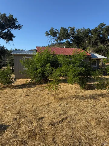 $479,500 | 962 Sanitarium Road, Deer Park, CA 94576
