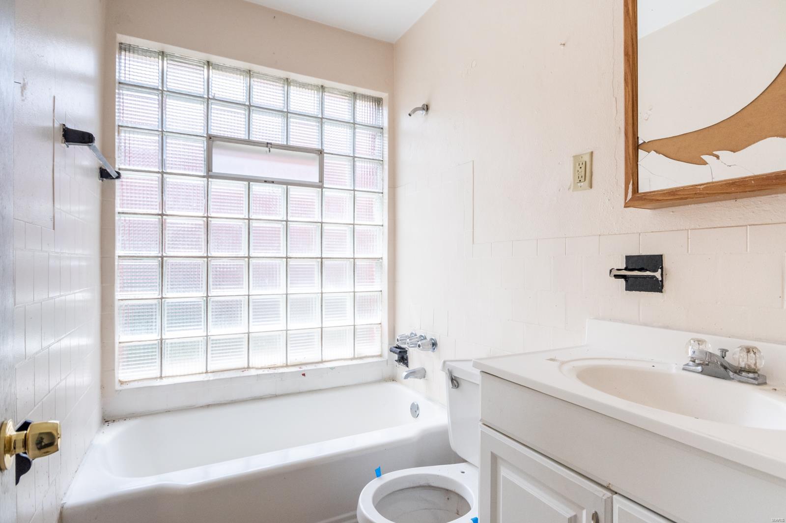 8833 Jordan Street St. Louis, MO 63147 - Photo 10 of 12