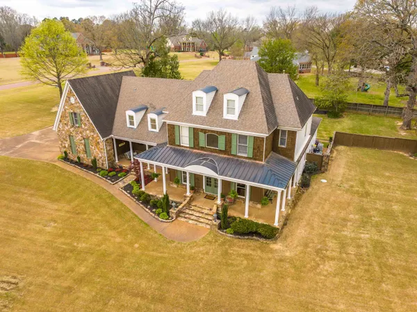 $855,000 | 1245 Auburn Woods Drive, Collierville, TN 38017