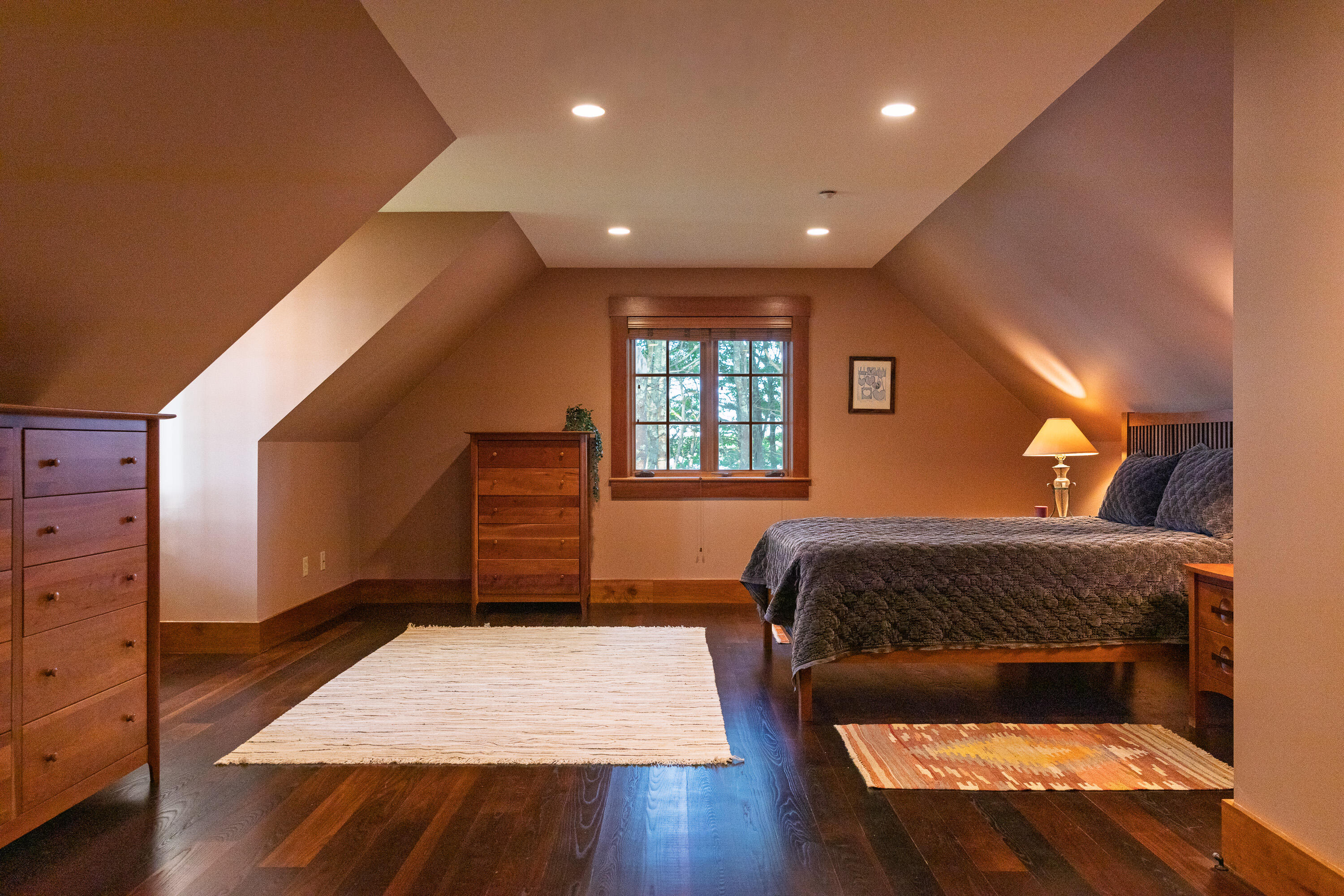 90 Cornfield Point Road Yarmouth, ME 04096 - Photo 32 of 51 Private Bedroom Wing
