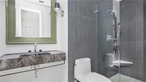 $3,999,999 | 1798 Holiday Lane, Naples, FL 34104