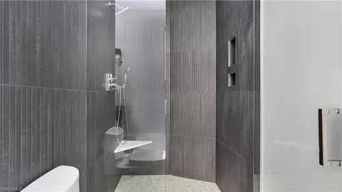 $3,999,999 | 1798 Holiday Lane, Naples, FL 34104