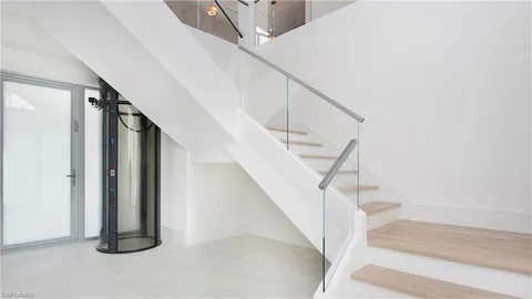 $3,999,999 | 1798 Holiday Lane, Naples, FL 34104