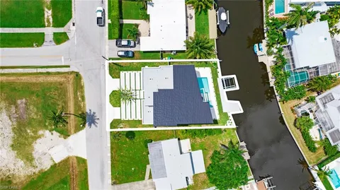 $3,999,999 | 1798 Holiday Lane, Naples, FL 34104