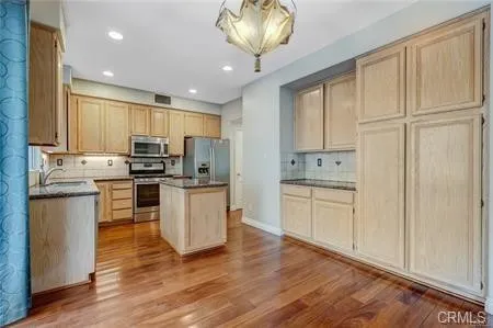 $4,600 | 135 Melrose Drive, Mission Viejo, CA 92692