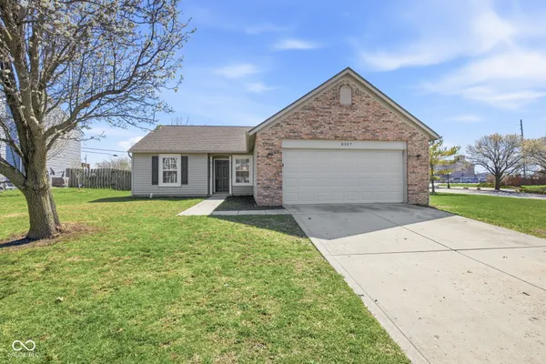 $275,000 | 8307 Crestview Circle, Avon, IN 46123