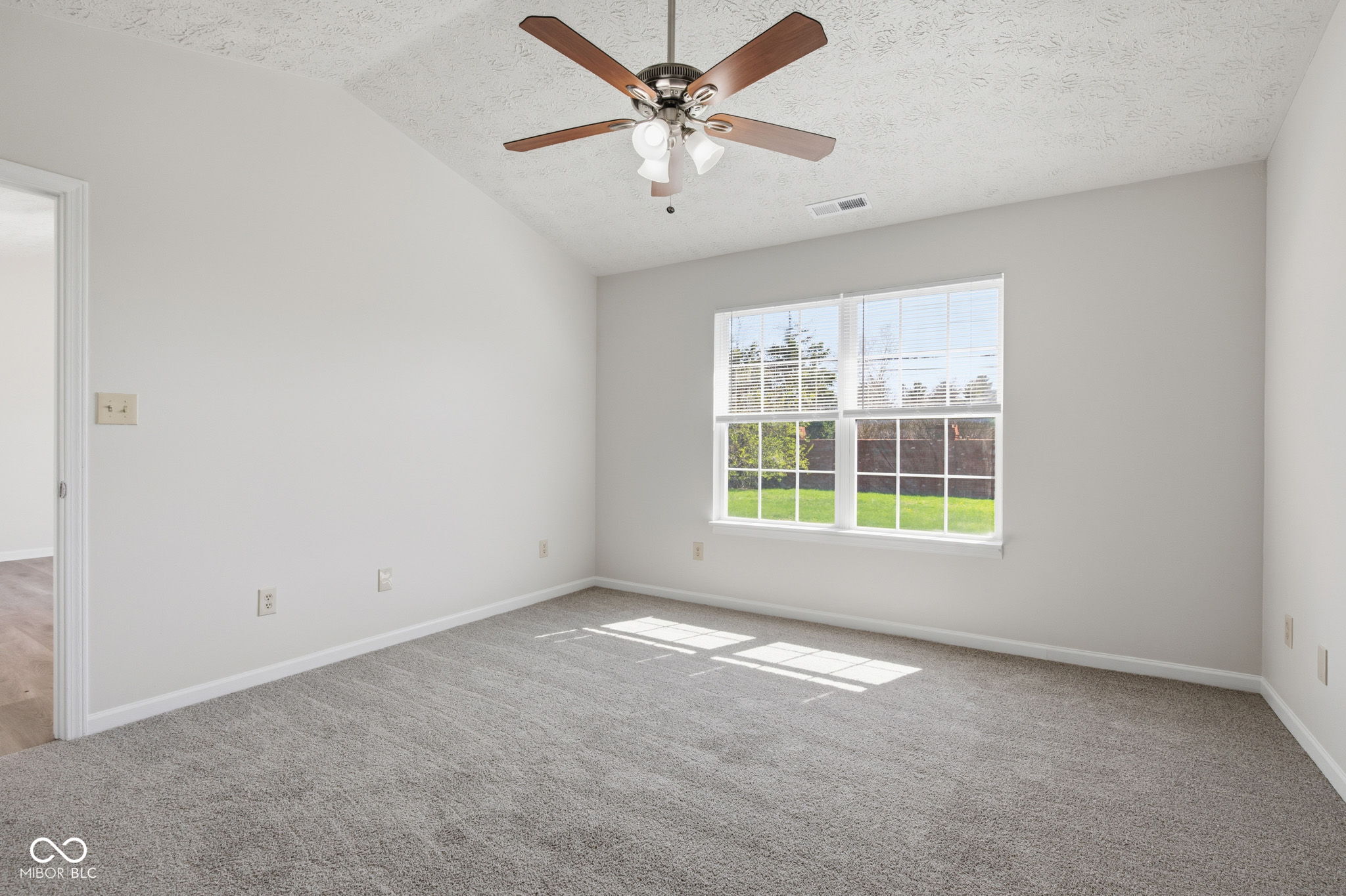 8307 Crestview Circle Avon, IN 46123 - Photo 21 of 40