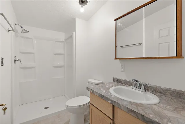 $274,900 | 1465 64th Street, Fennville, MI 49408