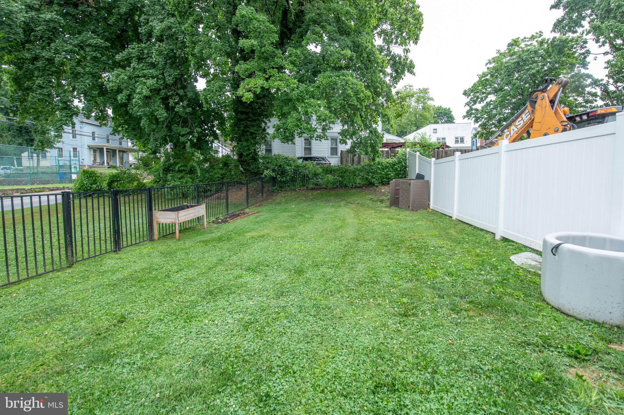 225 Old Soldiers Road, Unit B Cheltenham, PA 19012 - Photo 34 of 38