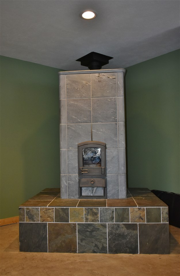 5691 South Betsie River Road Interlochen, MI 49643 - Photo 15 of 39 1842027-14.JPG