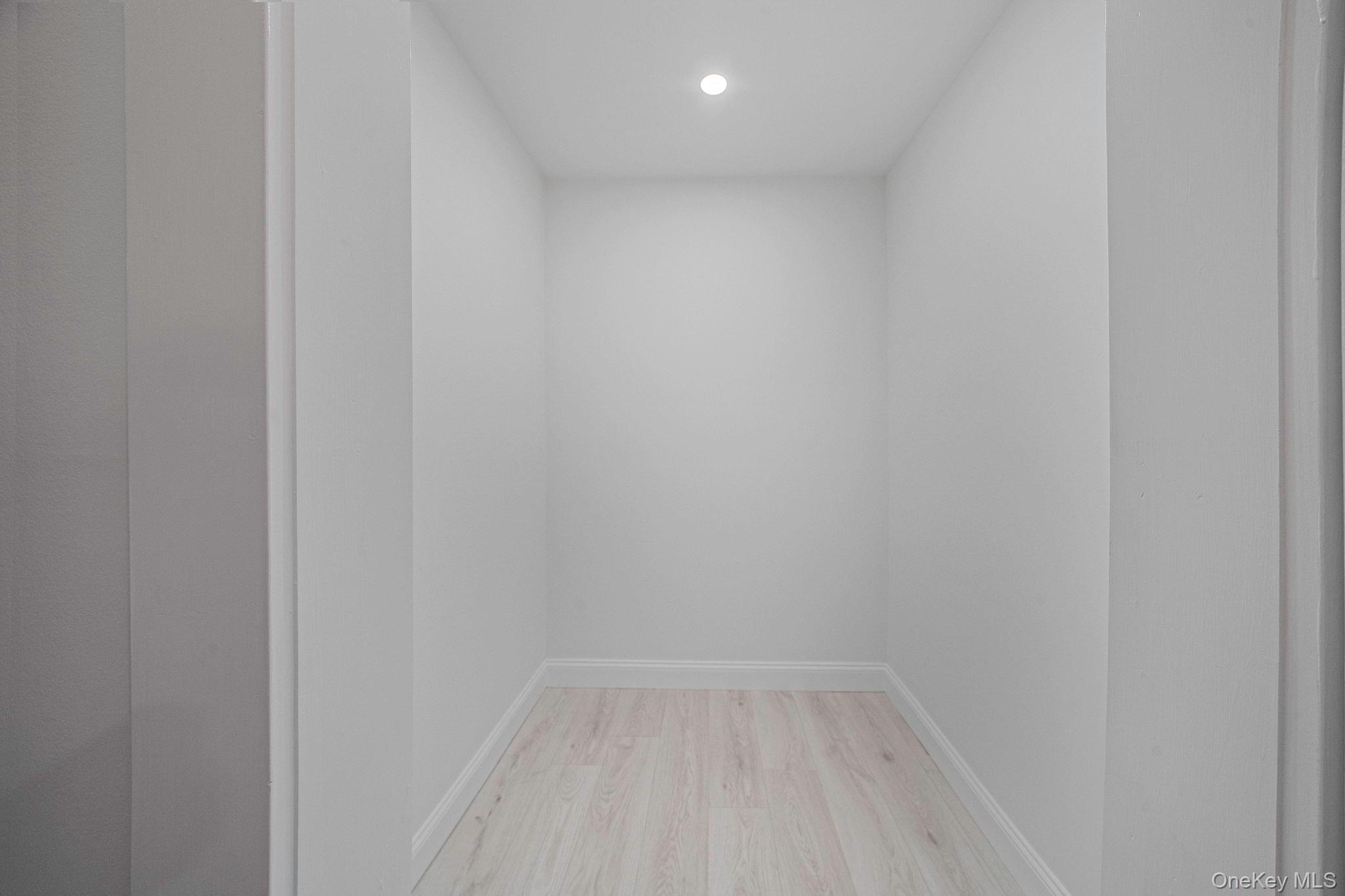 827 Aberdeen Road Bay Shore, NY 11706 - Photo 22 of 40 a view of a small space