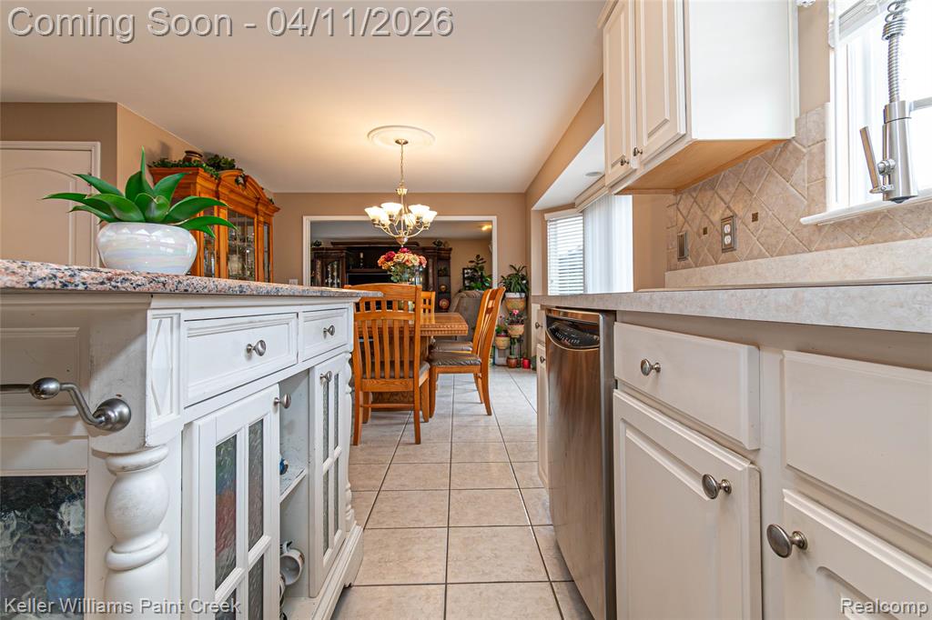 51688 Rivard Road New Baltimore, MI 48047 - Photo 18 of 68 Gallery Image 18
