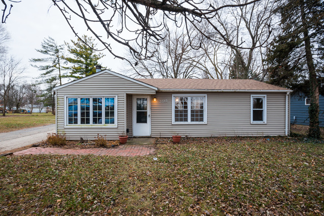 2313 Caton Farm Road Crest Hill, IL 60403 - Photo 2 of 24
