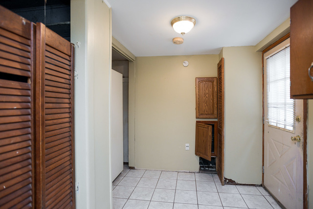 2313 Caton Farm Road Crest Hill, IL 60403 - Photo 17 of 24