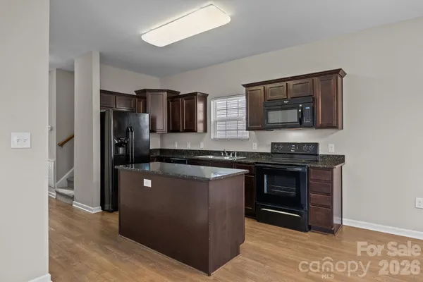 $291,900 | 115 Lookout Point Place, Mooresville, NC 28115